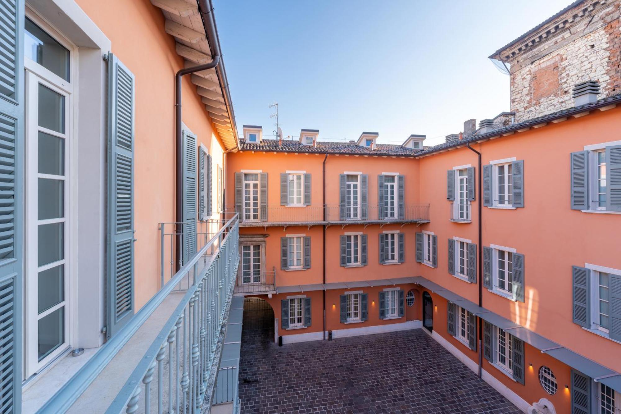 Corte Novella Hotel & Residence Brescia Bagian luar foto